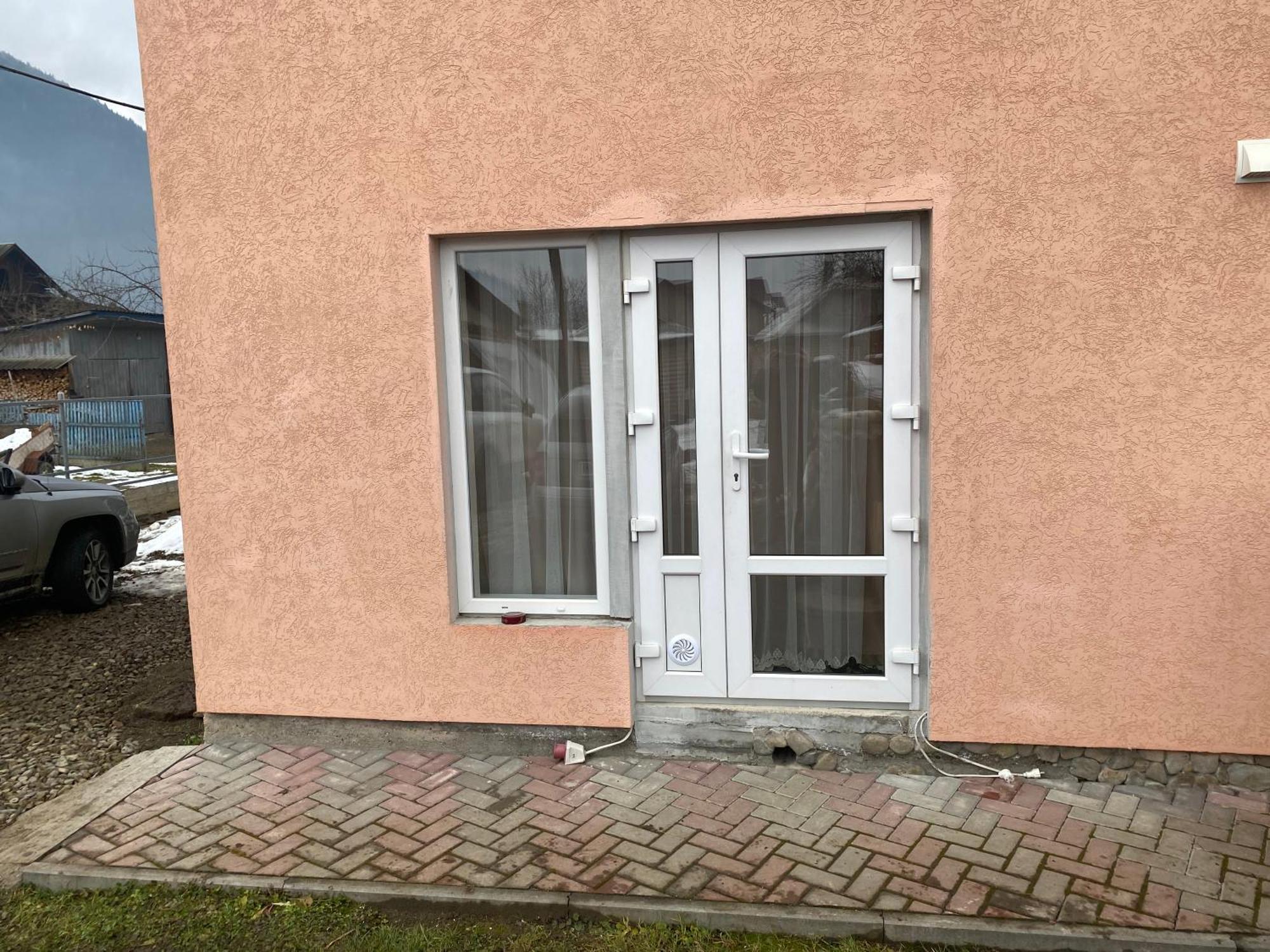 Appartamento Domashnya Oselya Verkhovyna Esterno foto